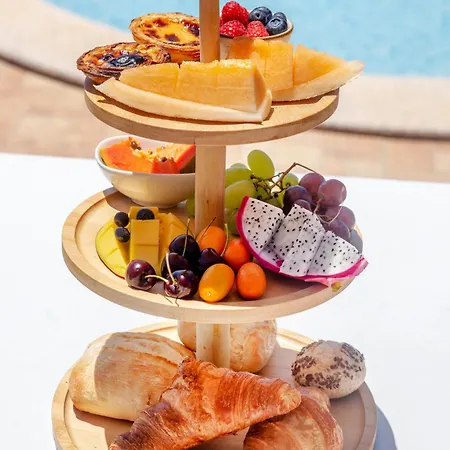 فندق مبيت وإفطار Al Karob Yoga Boutique