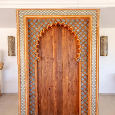 Al Karob Yoga Boutique Bed and breakfast 4*