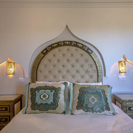 فندق مبيت وإفطار Al Karob Yoga Boutique