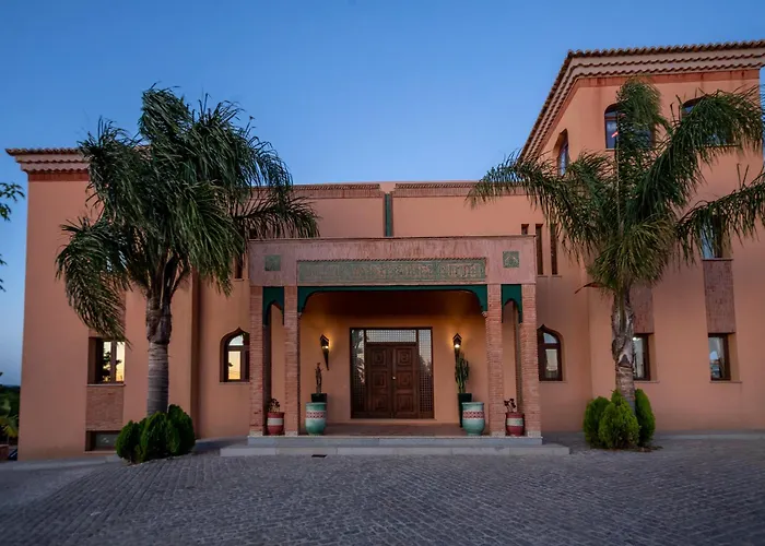 Al Karob Yoga Boutique Bed & Breakfast 4*