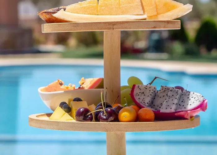 Al Karob Yoga Boutique Bed & Breakfast 4*