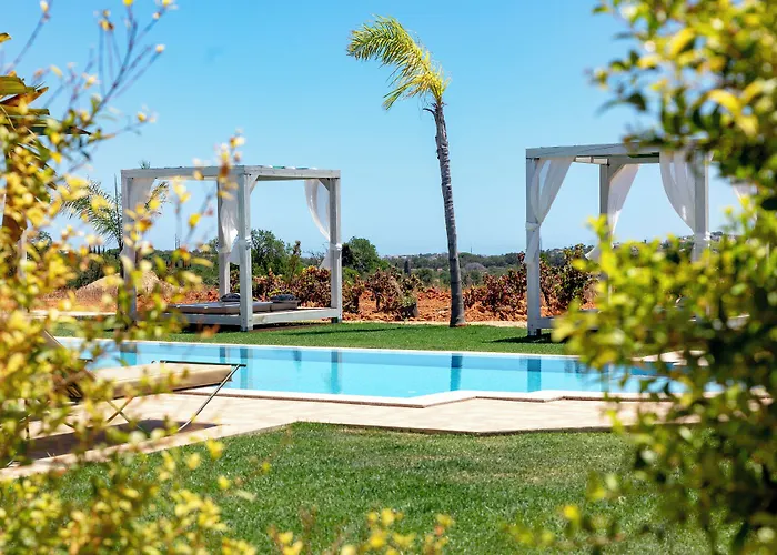 Al Karob Yoga Boutique Guia (Faro)