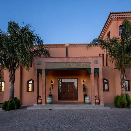 Al Karob Yoga Boutique ベッド・アンド・ブレックファスト 4*