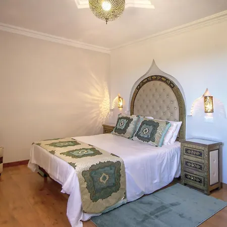 Al Karob Yoga Boutique גיאה