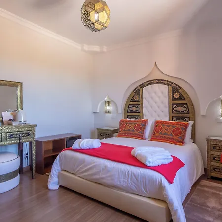 Al Karob Yoga Boutique Nocleg ze śniadaniem 4*