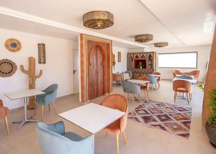 Al Karob Yoga Boutique Bed & Breakfast 4*
